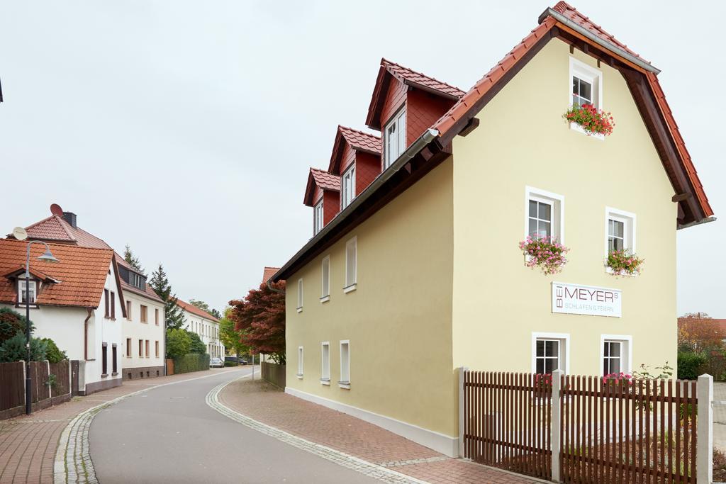 Bei Meyers Schlafen & Feiern Hotel Bohlen  Exterior foto